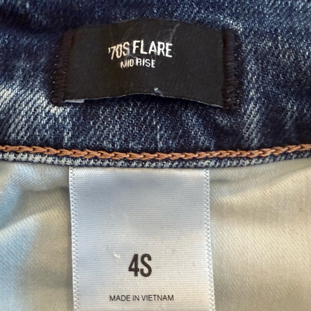 Express 70s Flare Mid Rise Jeans, light to medium blue, size 4S - Picture 7 of 8
